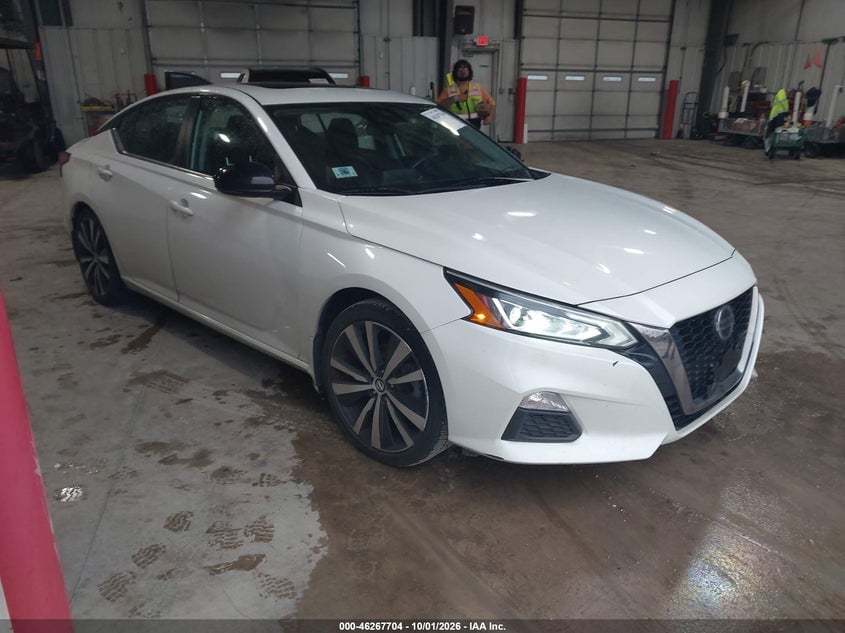 2020 NISSAN ALTIMA SR FWD | 1N4BL4CV6LC121574 | UPCARS