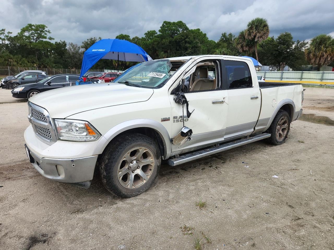 2017 RAM 1500 LARAMIE | 1C6RR6VT9HS655185 | UPCARS