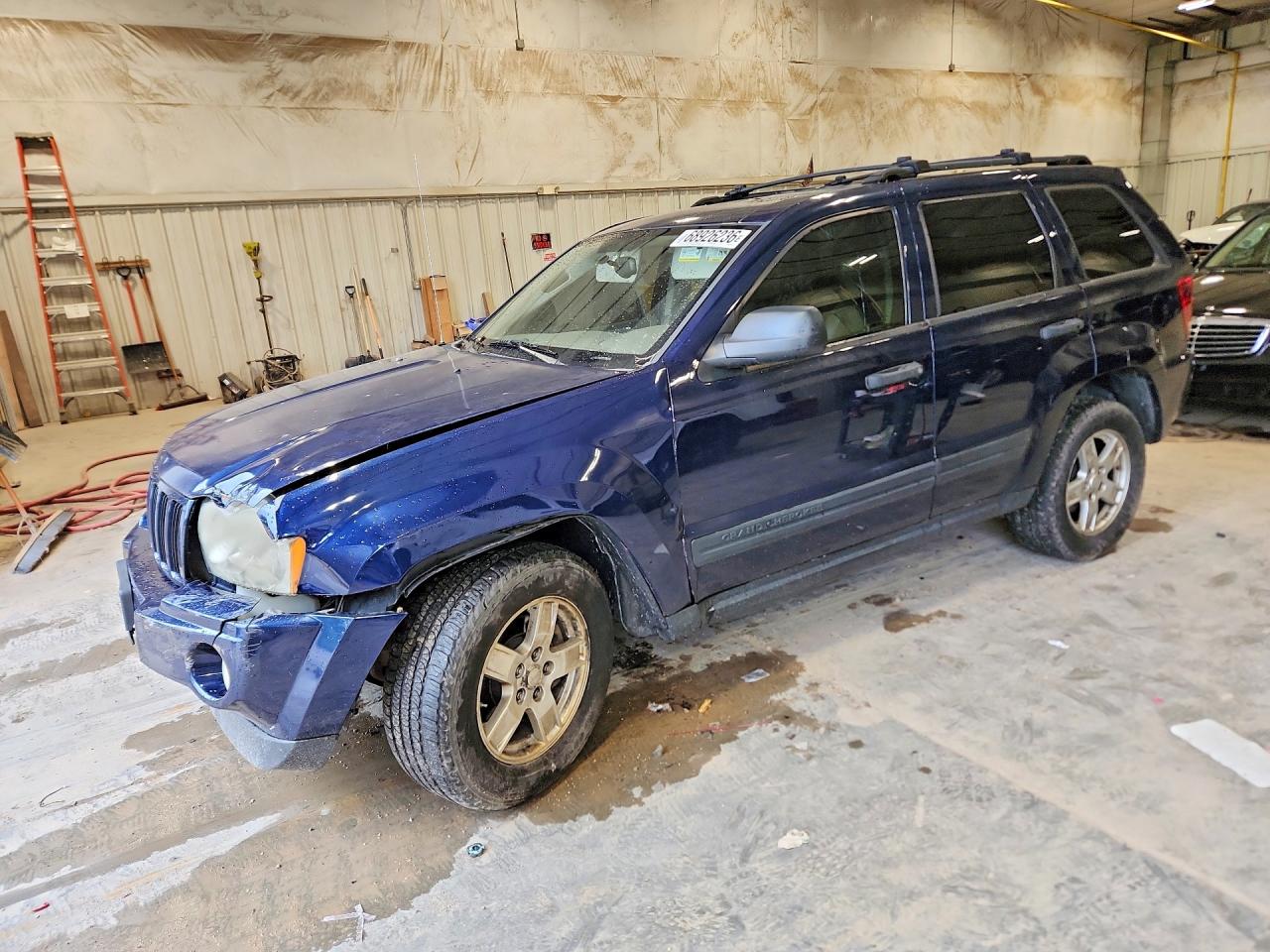 2005 JEEP CHEROKEE LAREDO | 1J4GR48K55C512855 | UPCARS