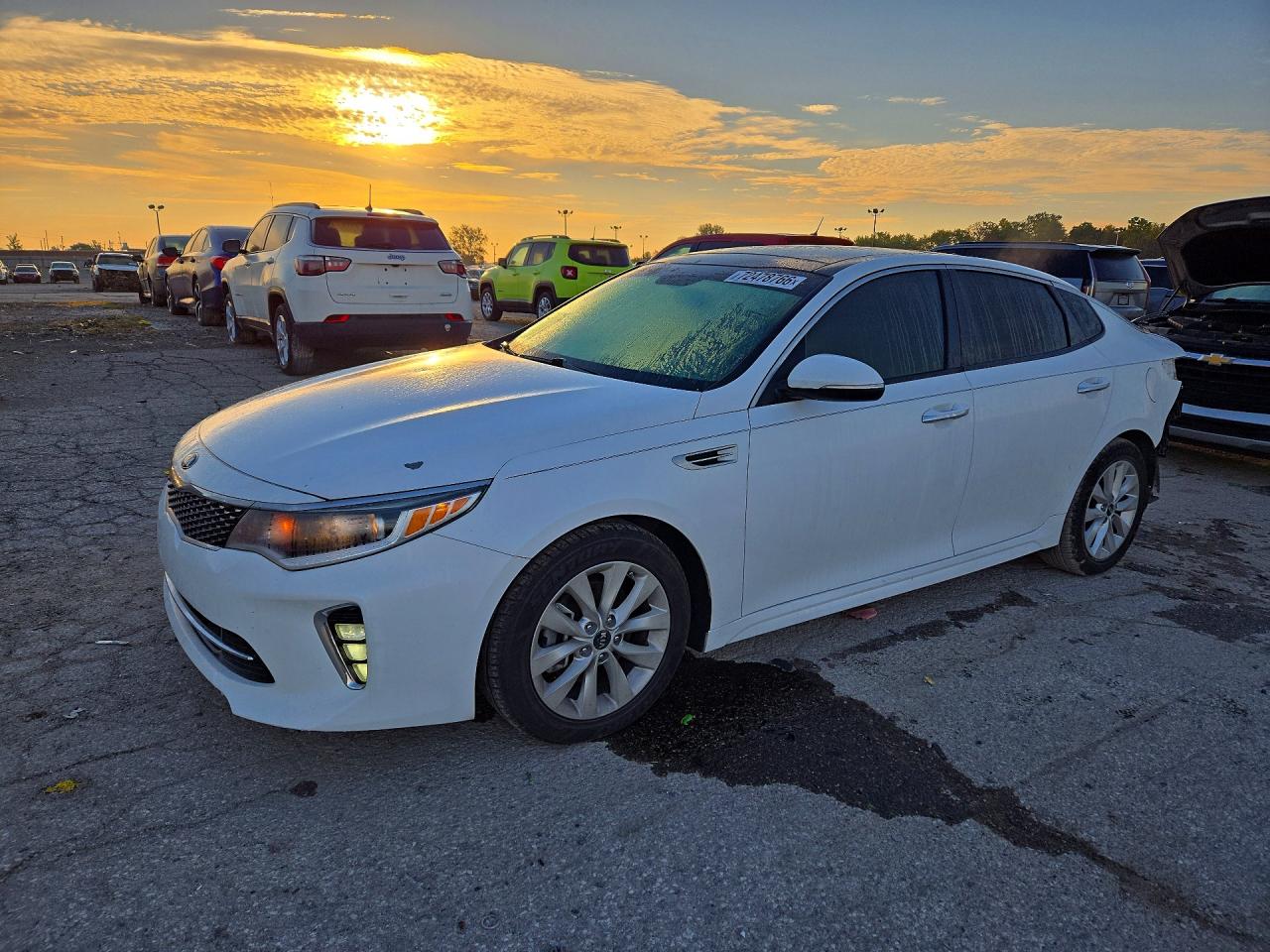 2018 KIA OPTIMA S | 5XXGT4L35JG247033 | UPCARS