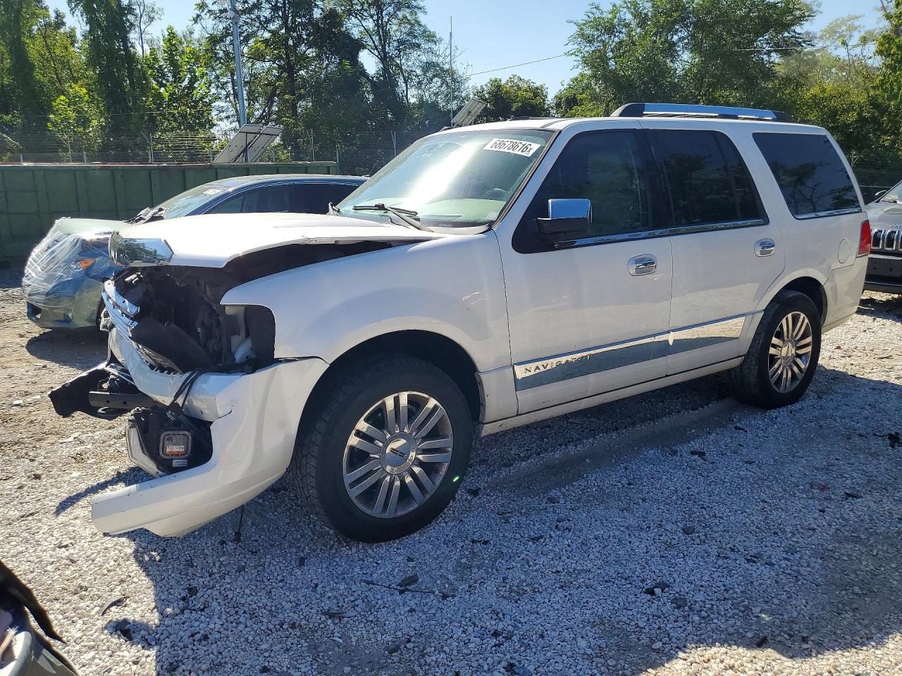 2010 LINCOLN NAVIGATOR | 5LMJJ2J58AEJ09049 | UPCARS
