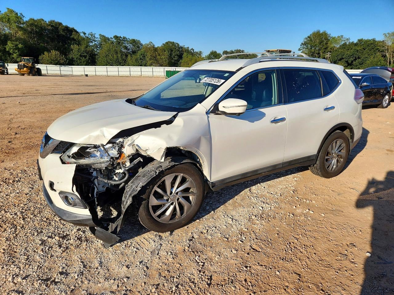 2015 NISSAN ROGUE SL | 5N1AT2MT7FC774499 | UPCARS