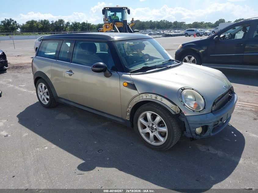 2010 MINI COOPER CLUBMAN | WMWML3C5XATX38242 | UPCARS