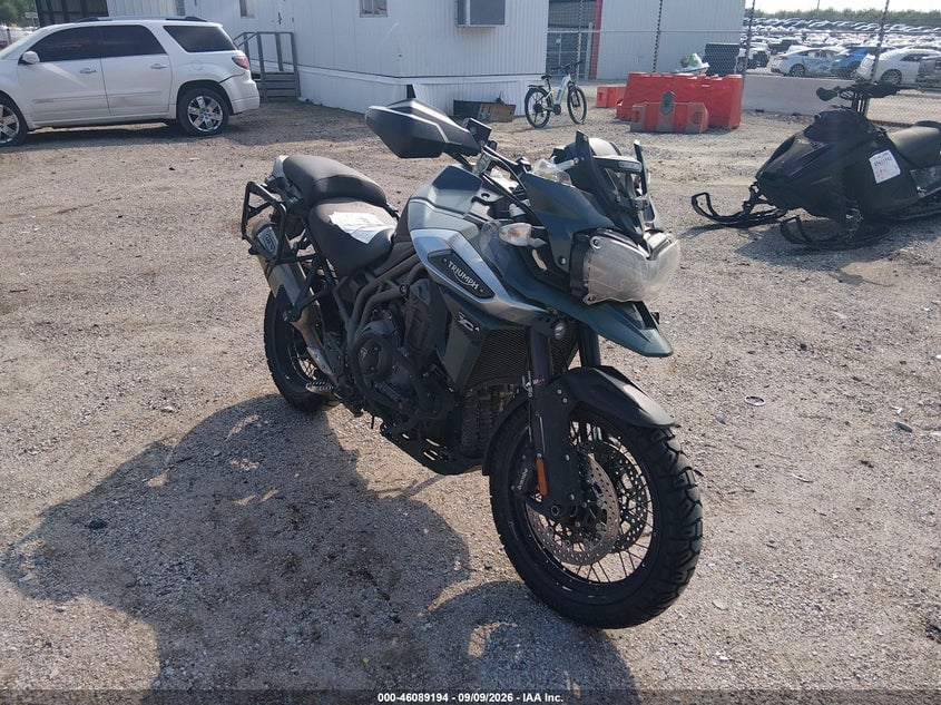 2018 TRIUMPH MOTORCYCLE EXPLORER XCA | SMTF45XB8JJ865671 | UPCARS