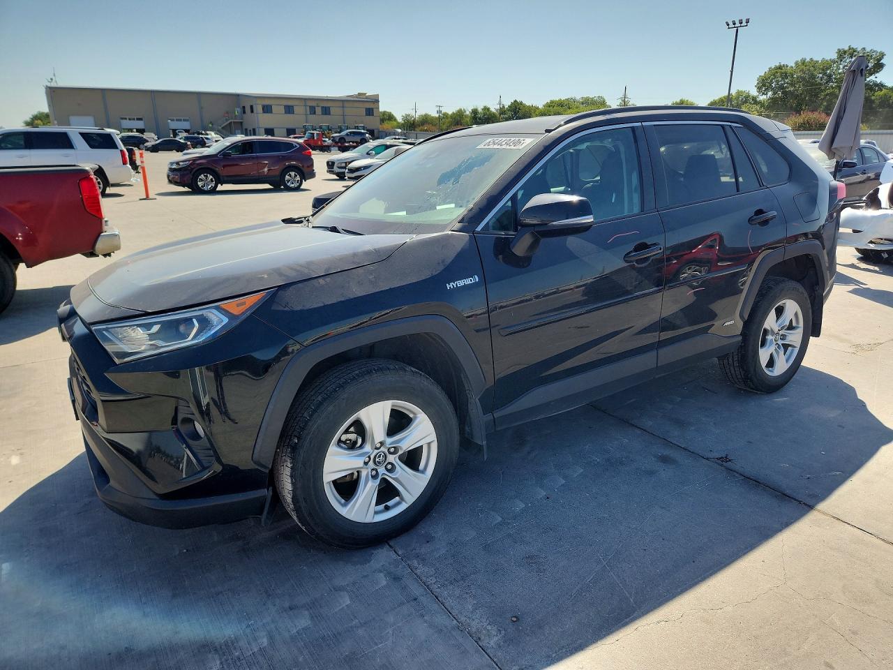 2021 TOYOTA RAV4 XLE | 4T3R6RFV2MU026842 | UPCARS