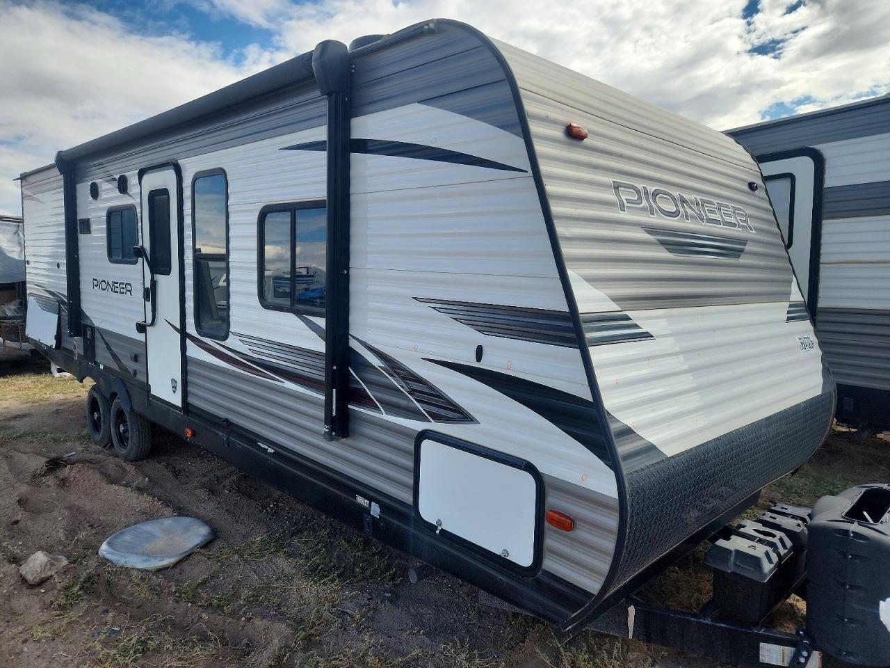 2021 HEARTLAND PIONEER | 5SFPB3225ME455618 | UPCARS