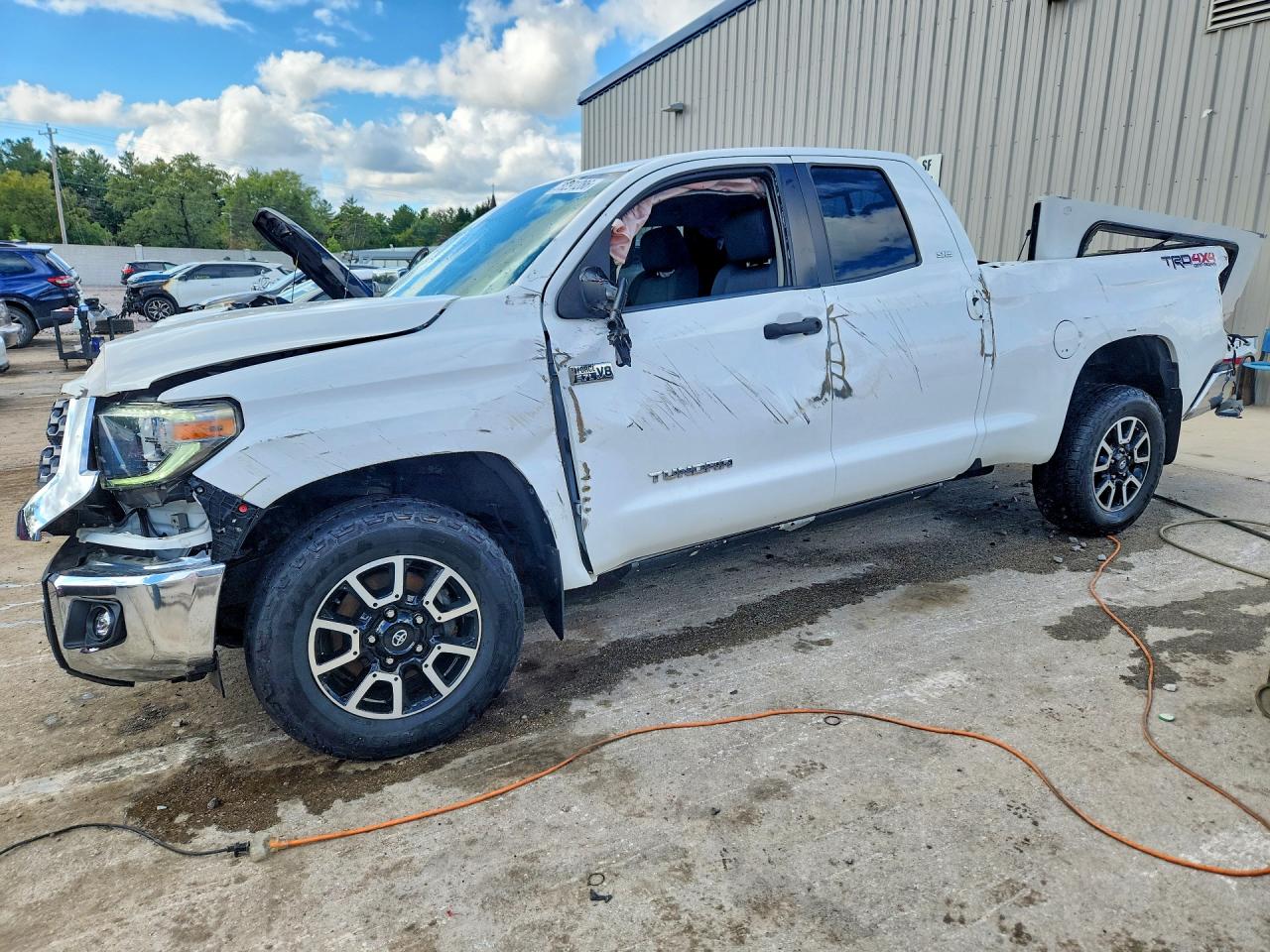 2018 TOYOTA TUNDRA SR5 | 5TFUW5F12JX708742 | UPCARS