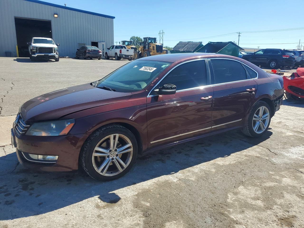 2013 VOLKSWAGEN PASSAT SE | 1VWBN7A30DC075102 | UPCARS
