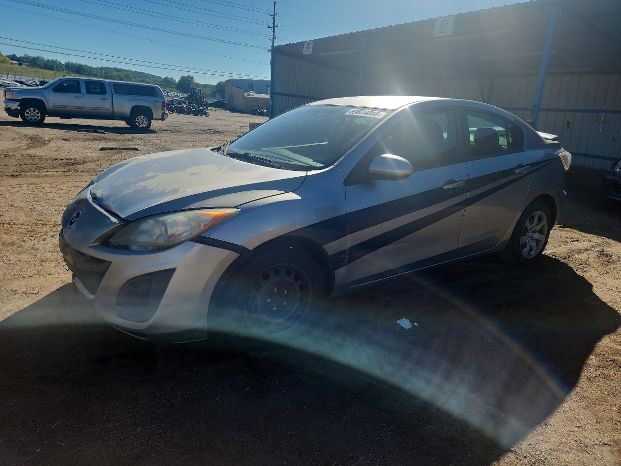 2011 MAZDA 3 I | JM1BL1UF7B1405614 | UPCARS