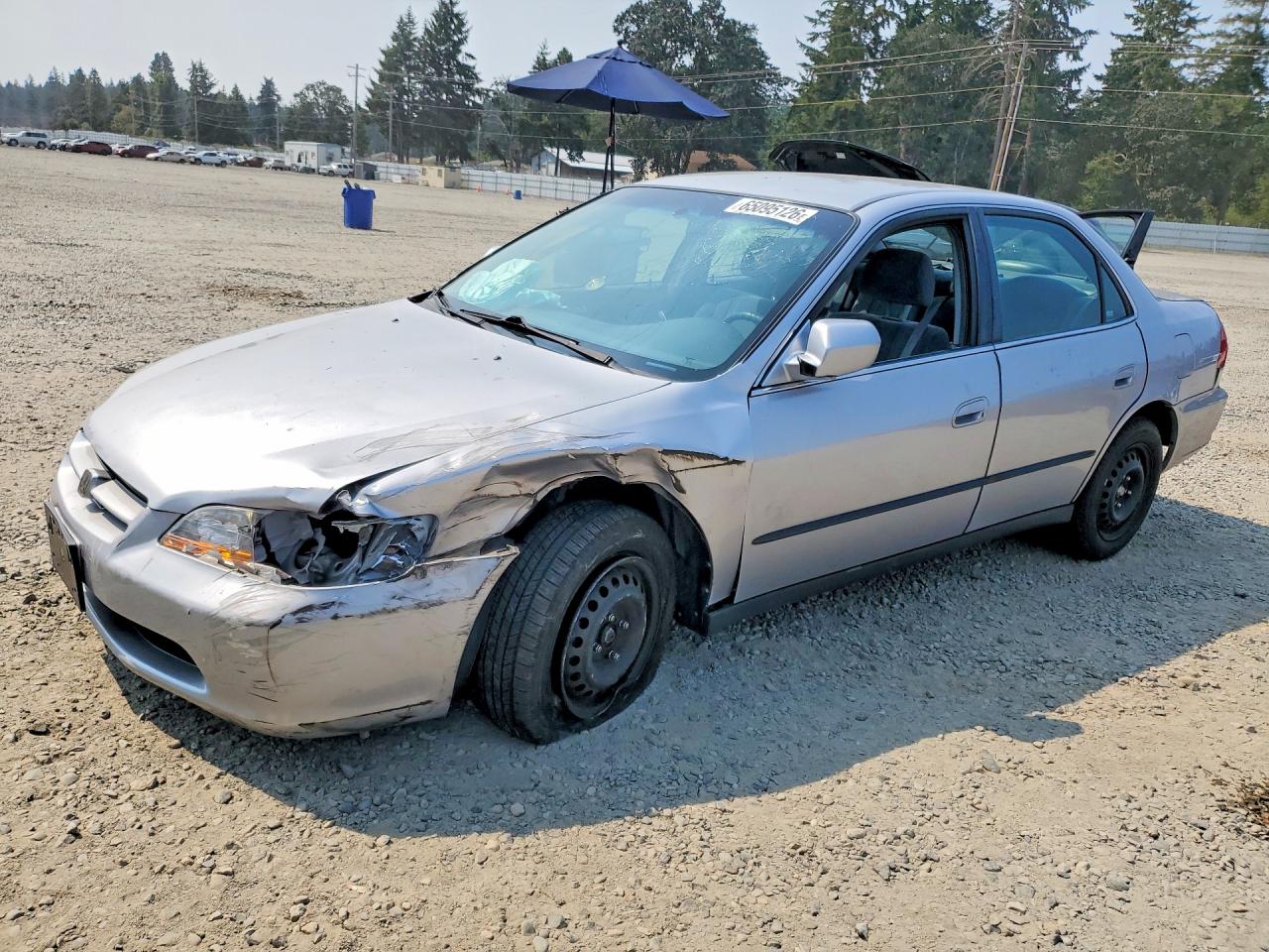 2000 HONDA ACCORD LX | 1HGCG5649YA063556 | UPCARS