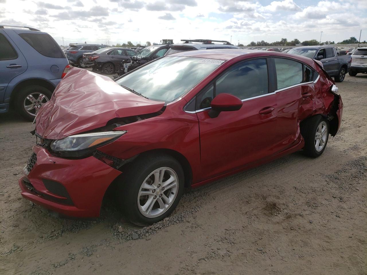 2018 CHEVROLET CRUZE LT | 3G1BE6SM0JS532395 | UPCARS