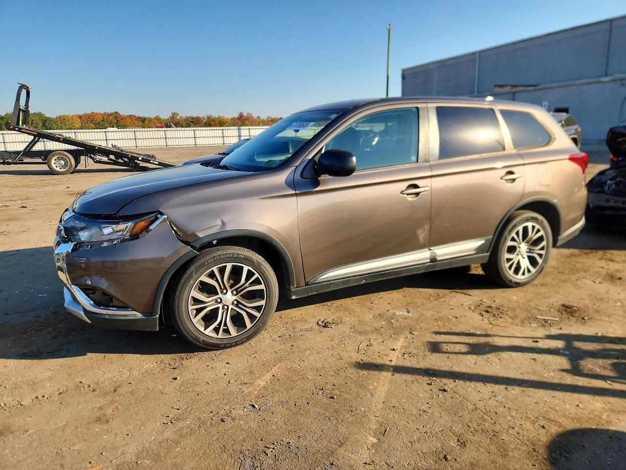2017 MITSUBISHI OUTLANDER ES | JA4AZ2A37HZ067212 | UPCARS