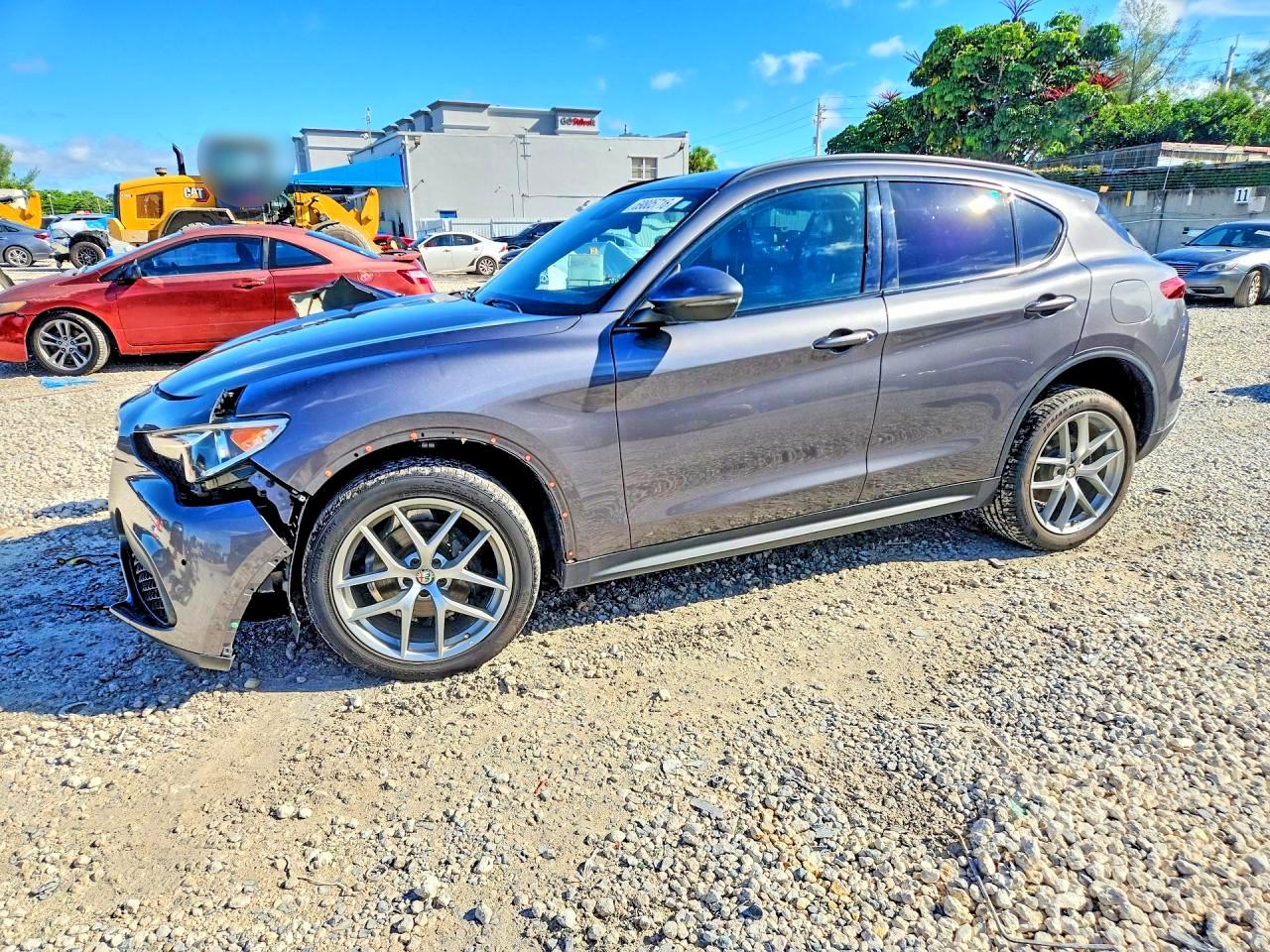 2018 ALFA ROMEO STELVIO TI SPORT | ZASFAKNN4J7B82017 | UPCARS