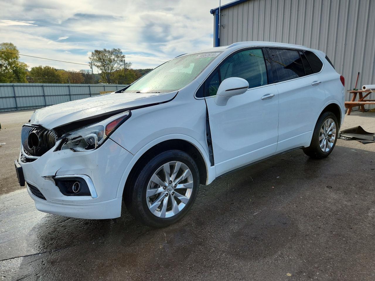 2018 BUICK ENVISION ESSENCE | LRBFX1SA1JD081889 | UPCARS