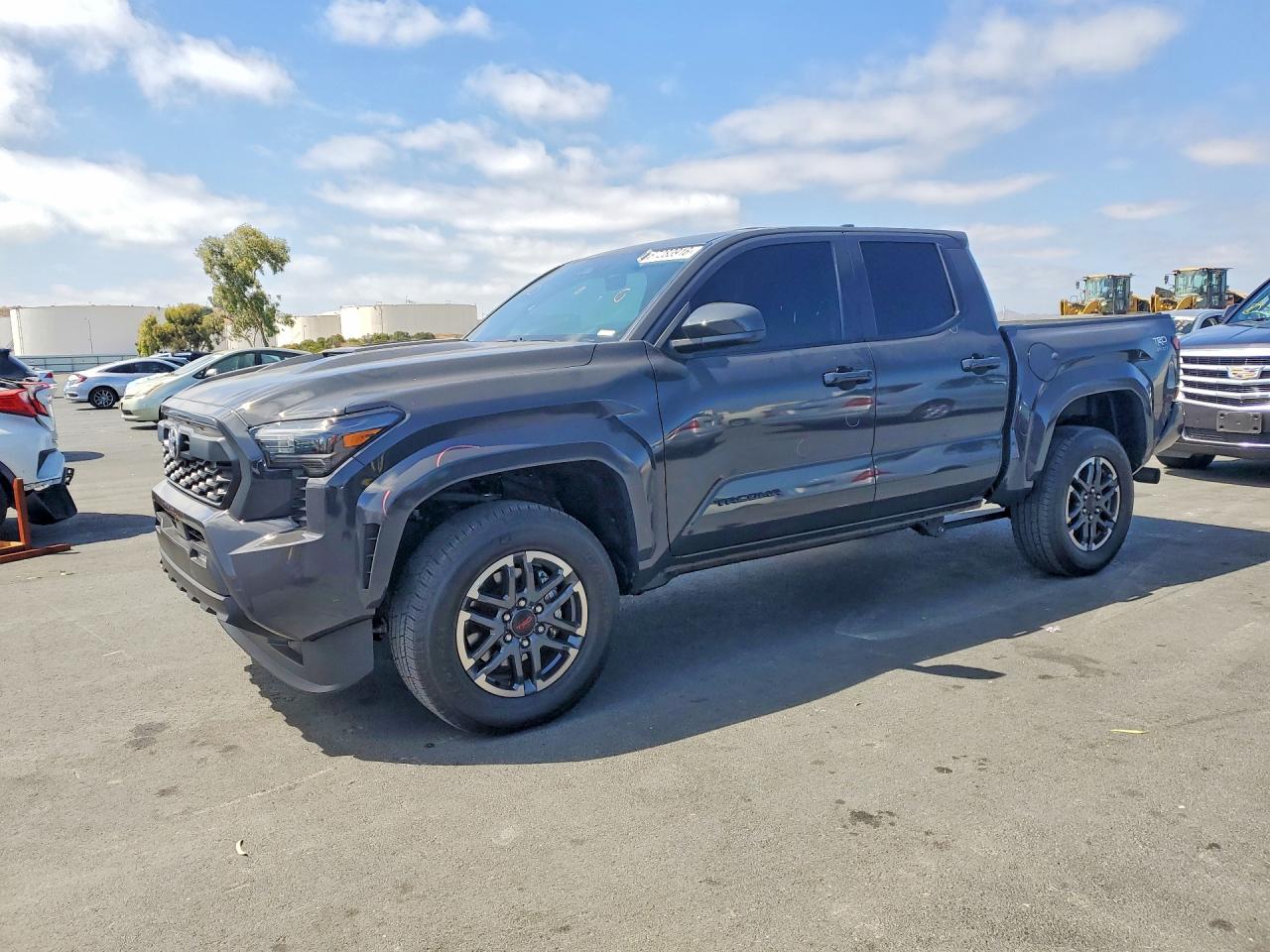 2025 TOYOTA TACOMA TRD SPORT | 3TMLB5JN8SM175370 | UPCARS