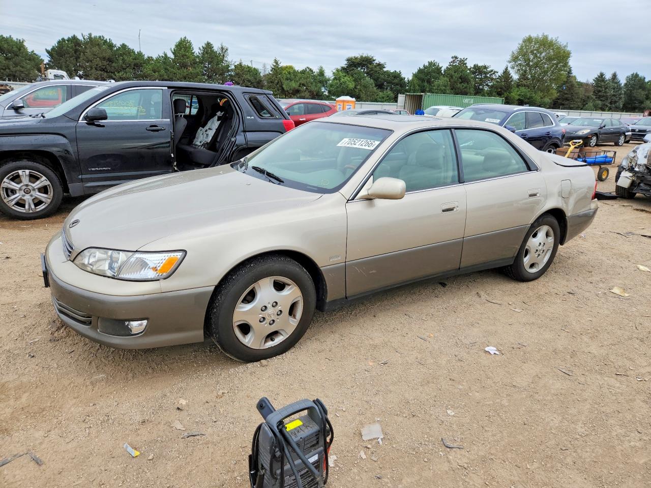 2000 LEXUS ES 300 | JT8BF28G4Y0285638 | UPCARS