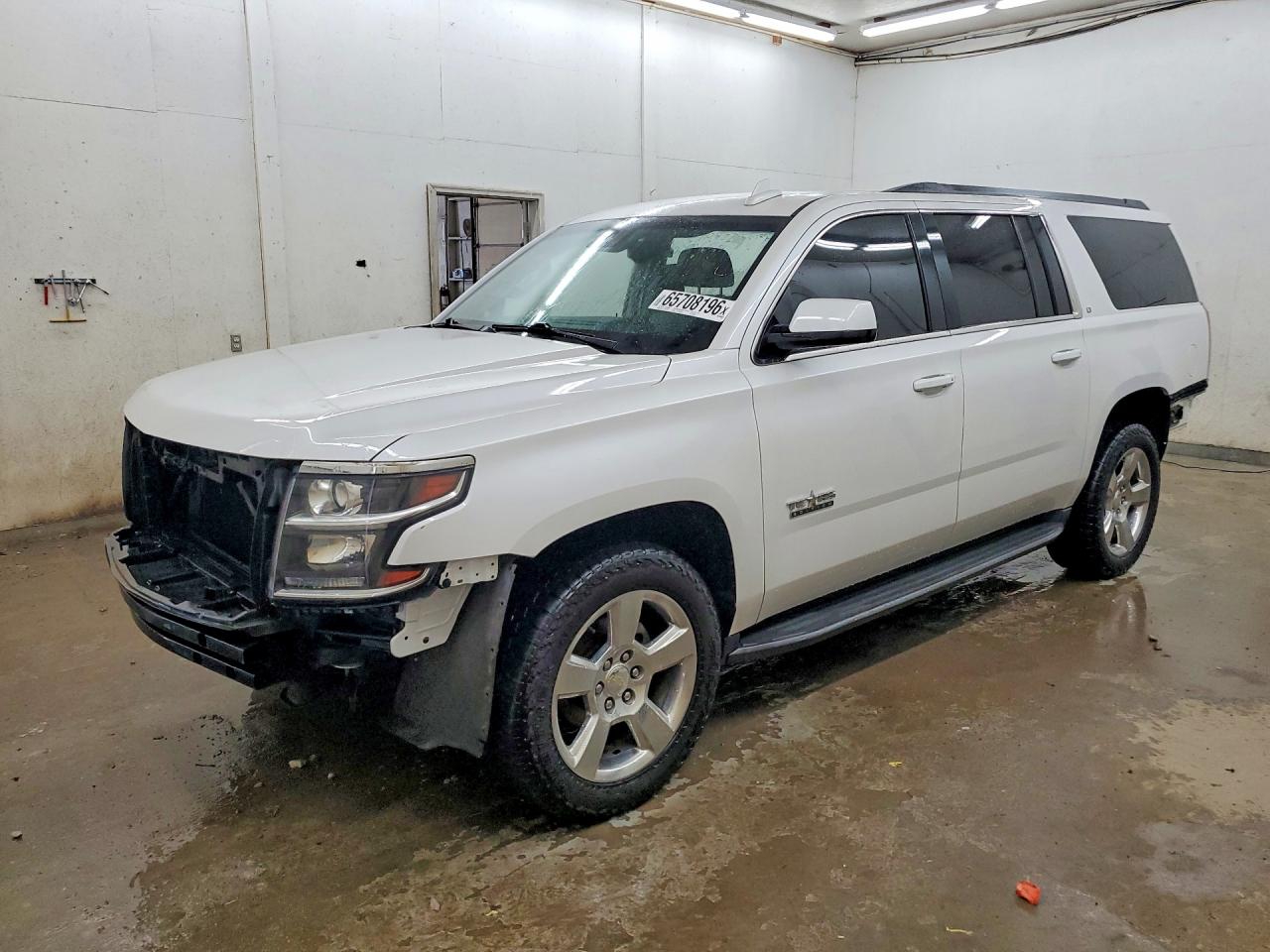 2016 CHEVROLET SUBURBAN C1500 LT | 1GNSCHKC6GR186792 | UPCARS