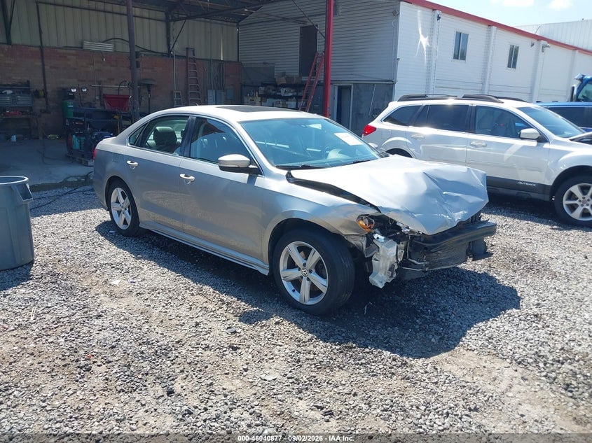 2013 VOLKSWAGEN PASSAT 2.0L TDI SE | 1VWBN7A34DC070727 | UPCARS