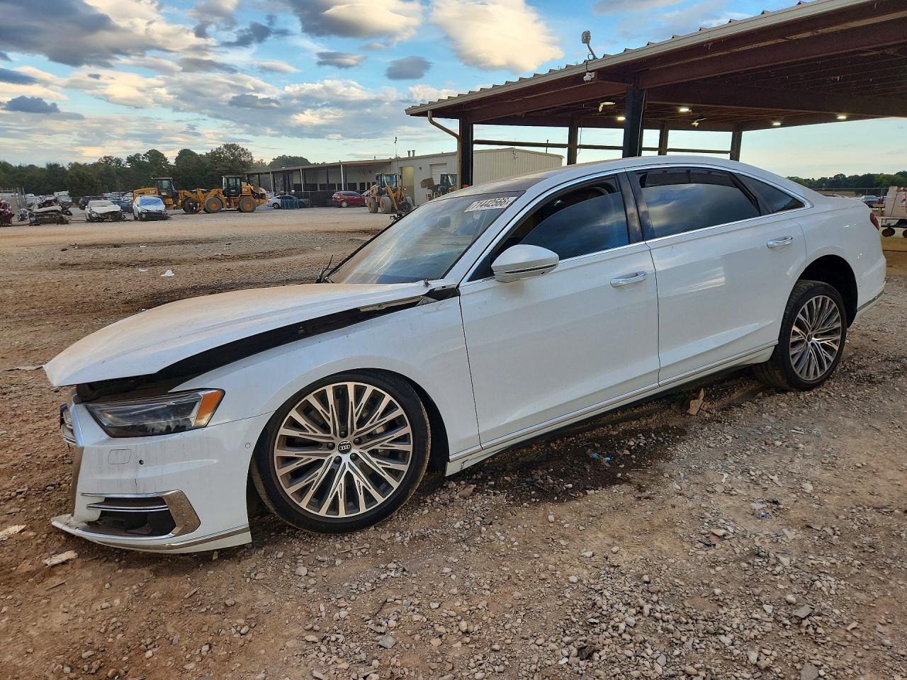 2021 AUDI A8 L | WAU8DAF88MN008198 | UPCARS