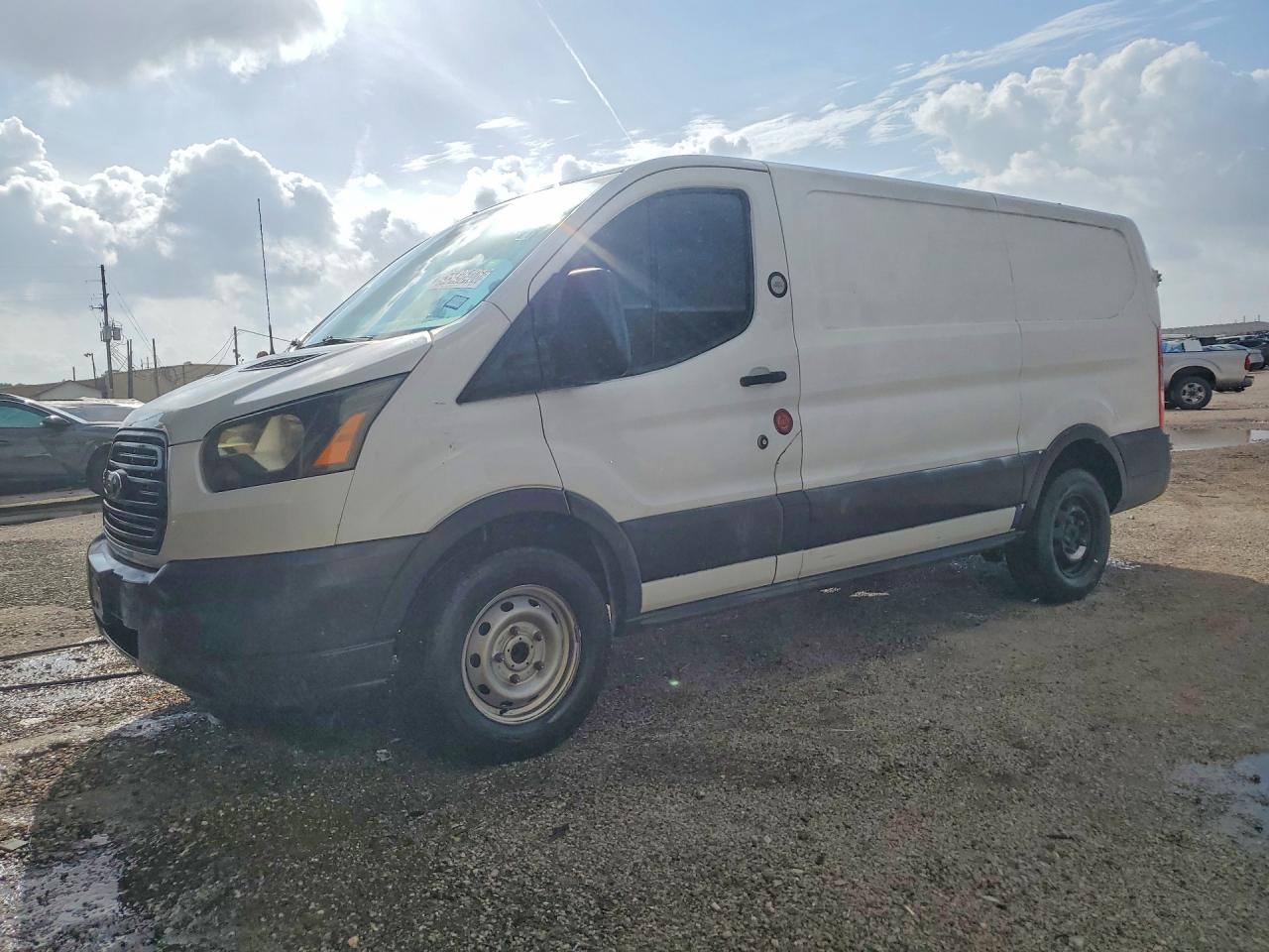 2015 FORD TRANSI T-250 | 1FTNR1ZM6FKA45500 | UPCARS