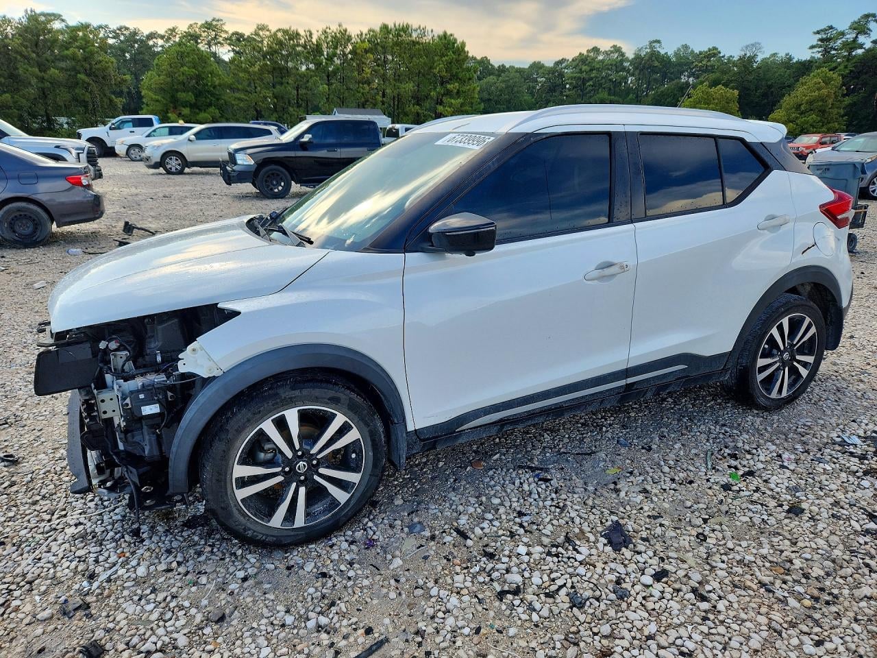 2019 NISSAN KICK SR | 3N1CP5CU1KL527753 | UPCARS