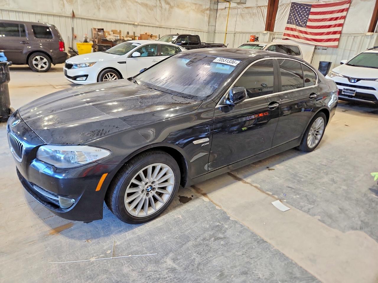 2011 BMW 5 SERIES XI | WBAFU7C5XBC777640 | UPCARS