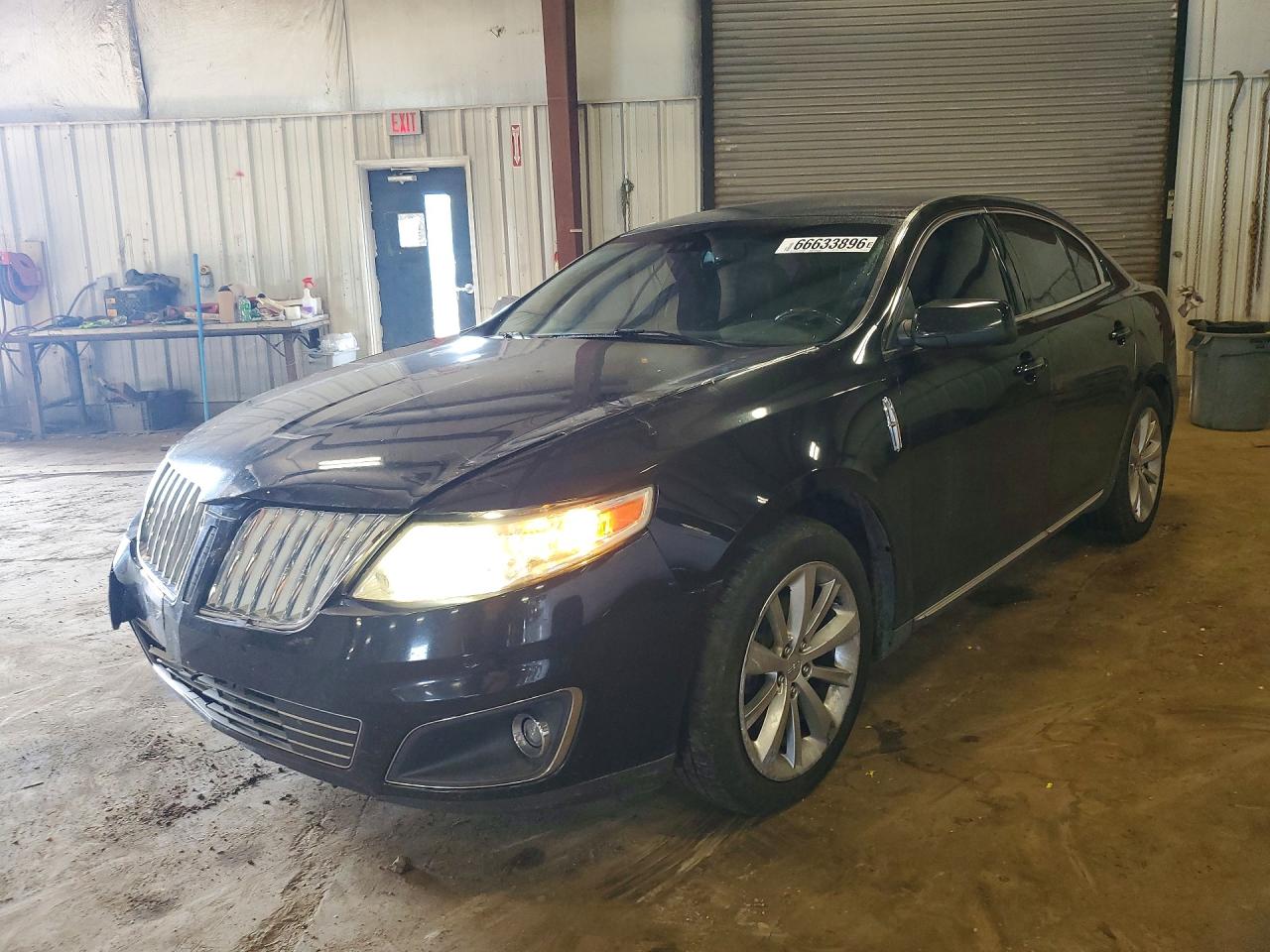 2011 LINCOLN MKS | 1LNHL9FT8BG606393 | UPCARS