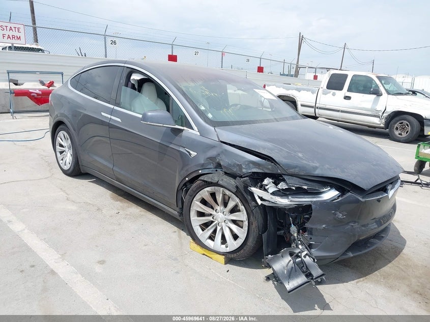 2018 TESLA MODEL X 100D/75D/P100D | 5YJXCBE25JF115708 | UPCARS