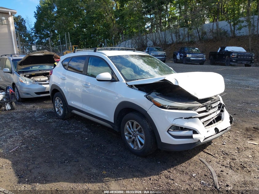 2017 HYUNDAI TUCSON SE | KM8J3CA48HU262430 | UPCARS