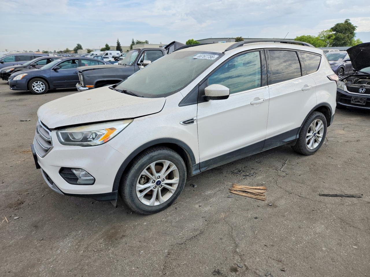 2017 FORD ESCAPE SE | 1FMCU0GD6HUB44999 | UPCARS
