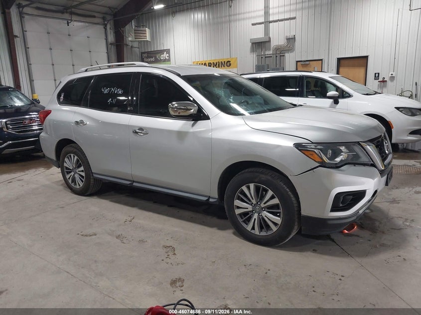 2017 NISSAN PATHFINDER PLATINUM/S/SL/SV | 5N1DR2MM6HC625573 | UPCARS