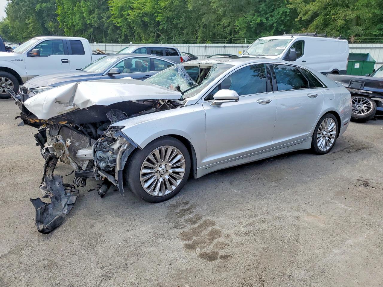 2014 LINCOLN MKZ | 3LN6L2J9XER801662 | UPCARS