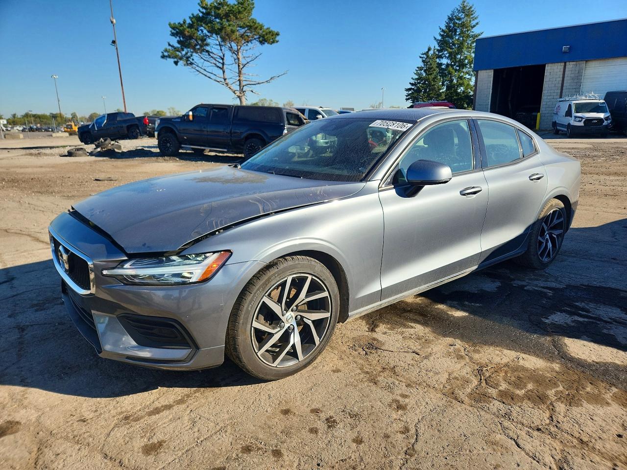 2020 VOLVO S60 T5 MOMENTUM | 7JR102FK8LG044317 | UPCARS