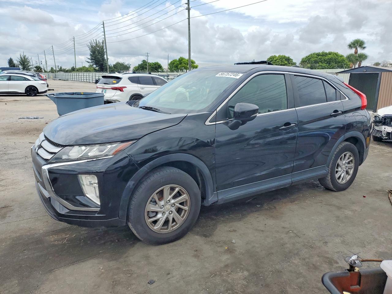 2019 MITSUBISHI ECLIPS ES | JA4AT3AA2KZ033806 | UPCARS