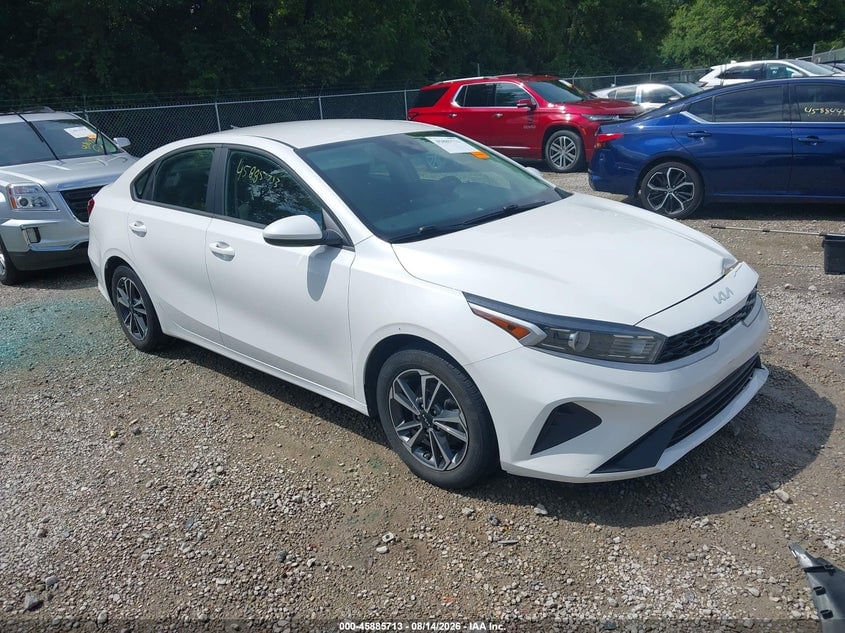 2023 KIA FORTE LXS | 3KPF24AD2PE685939 | UPCARS