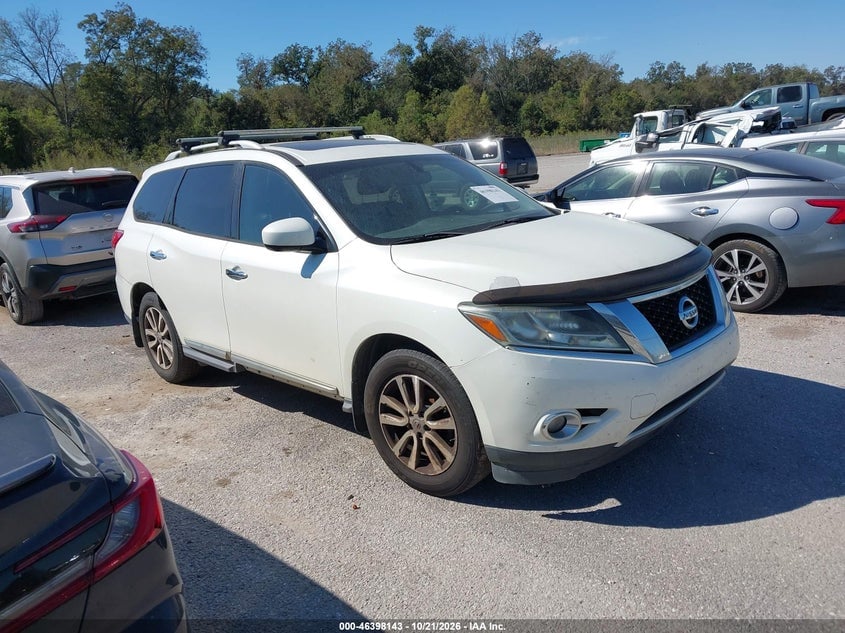 2015 NISSAN PATHFINDER SL | 5N1AR2MN8FC633134 | UPCARS