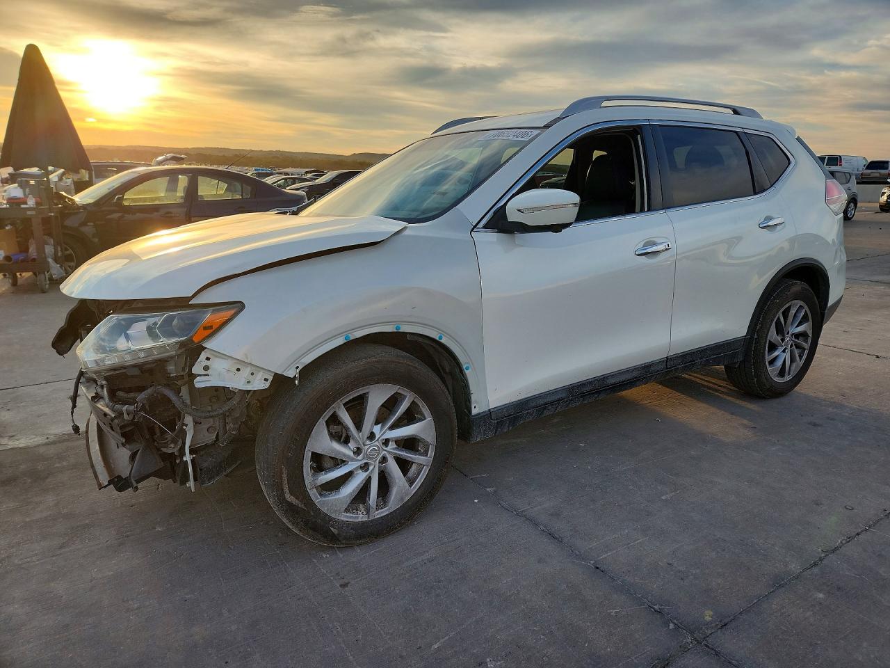 2015 NISSAN ROGUE SL | 5N1AT2MT8FC806330 | UPCARS