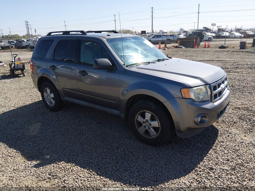 2011 FORD ESCAPE XLT | 1FMCU0D71BKA08376 | UPCARS