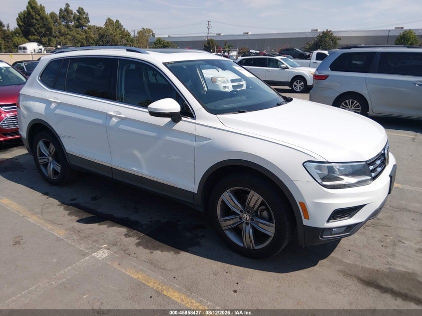 2020 VOLKSWAGEN TIGUAN 2.0T SE/2.0T SE R-LINE BLACK/2.0T SEL | 3VV3B7AX8LM033844 | UPCARS