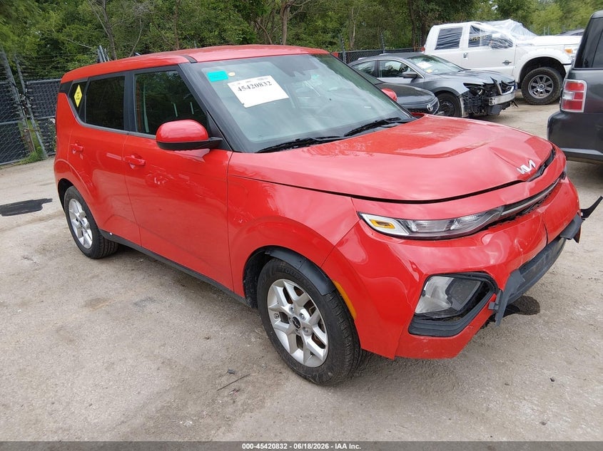 2022 KIA SOU LX | KNDJ23AU7N7183946 | UPCARS