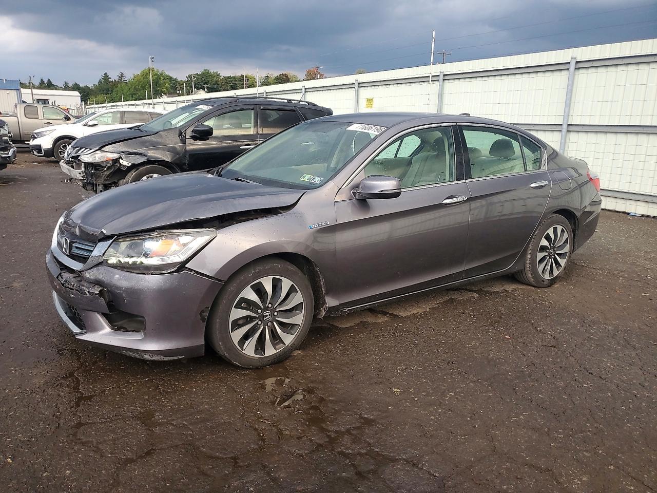 2015 HONDA ACCORD HYBRID | 1HGCR6F39FA001188 | UPCARS