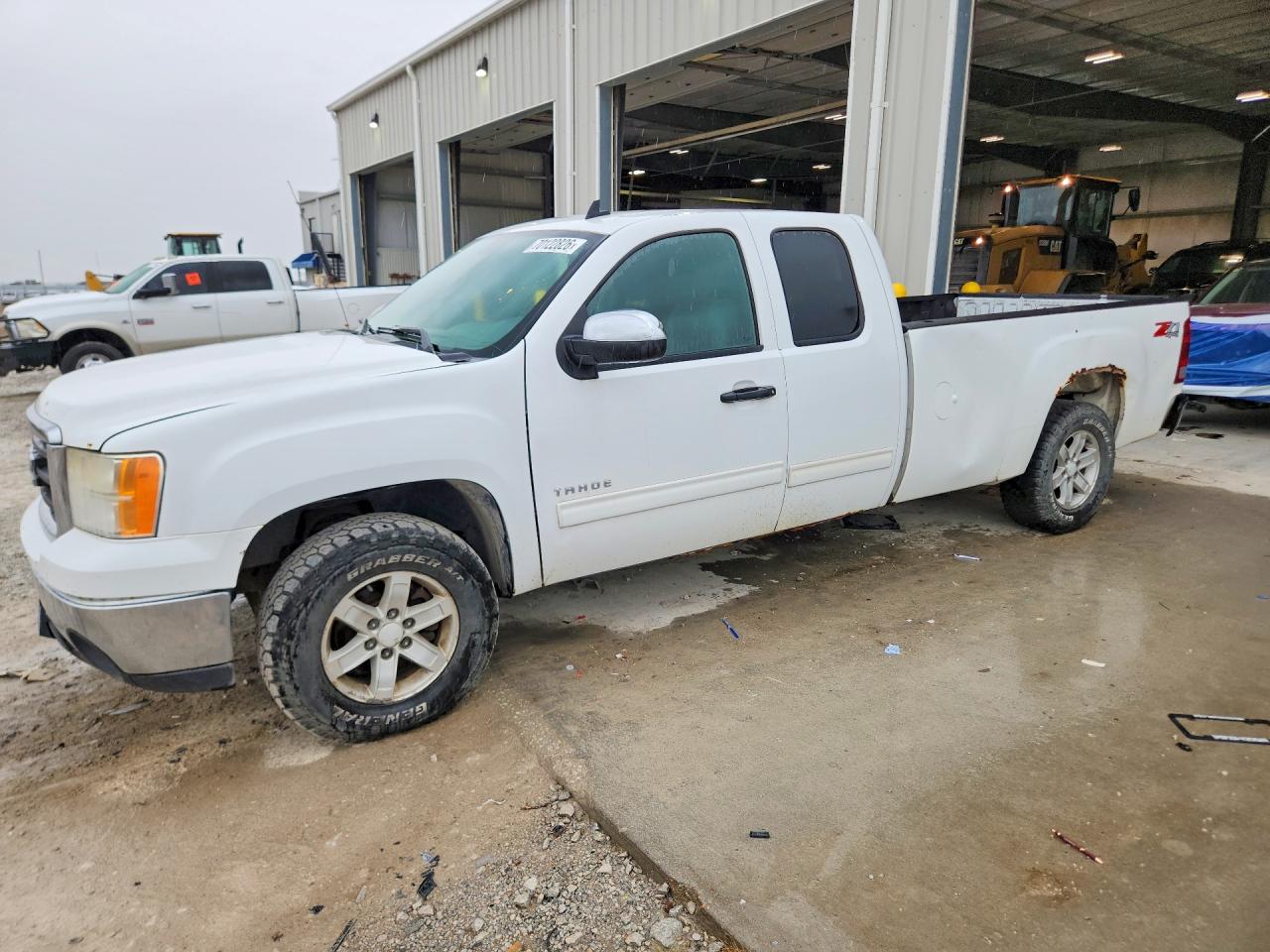 2009 GMC SIERRA K1500 SLE | 1GTEK29J09E132232 | UPCARS