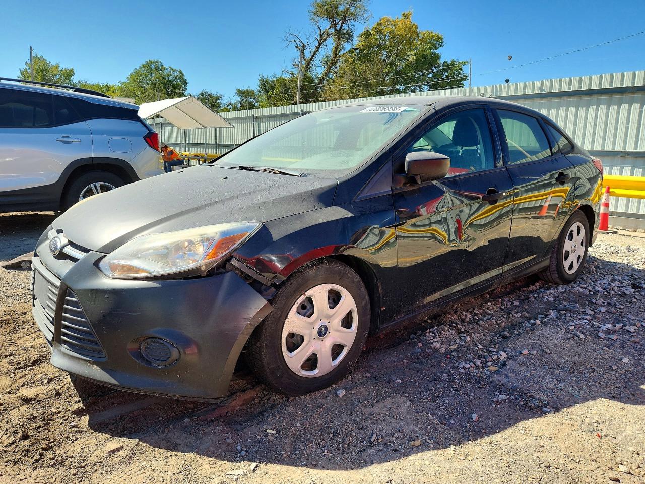 2014 FORD FOCU S | 1FADP3E22EL254233 | UPCARS