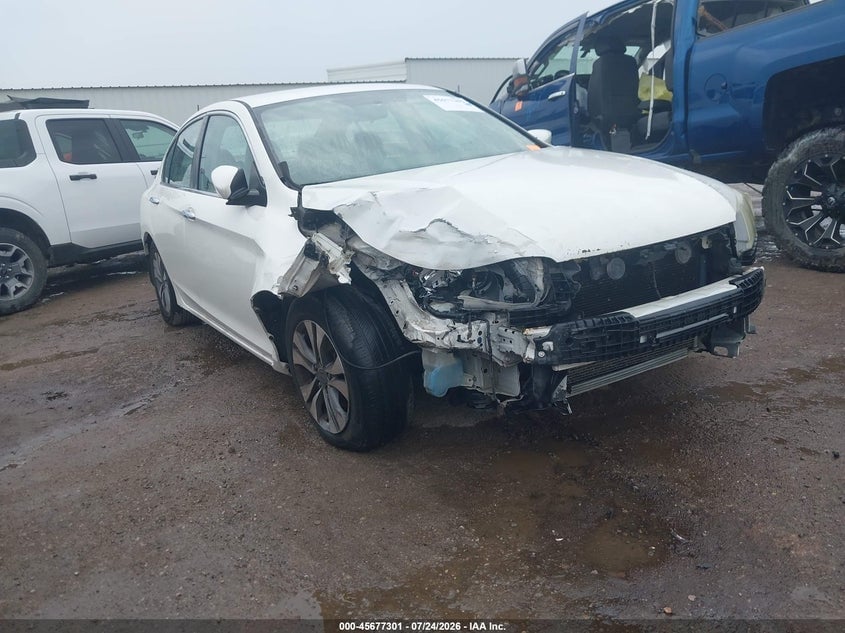 2015 HONDA ACCORD LX | 1HGCR2F33FA002412 | UPCARS