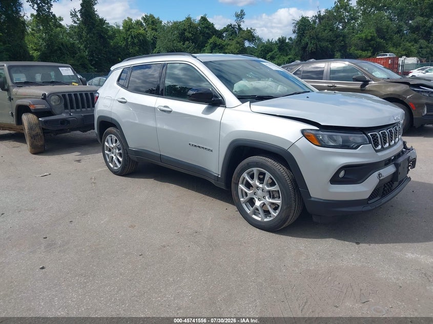 2024 JEEP COMPASS LATITUDE LUX FWD | 3C4NJDFN0RT121950 | UPCARS