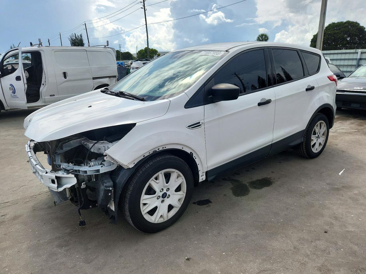 2014 FORD ESCAPE S | 1FMCU0F78EUD47853 | UPCARS