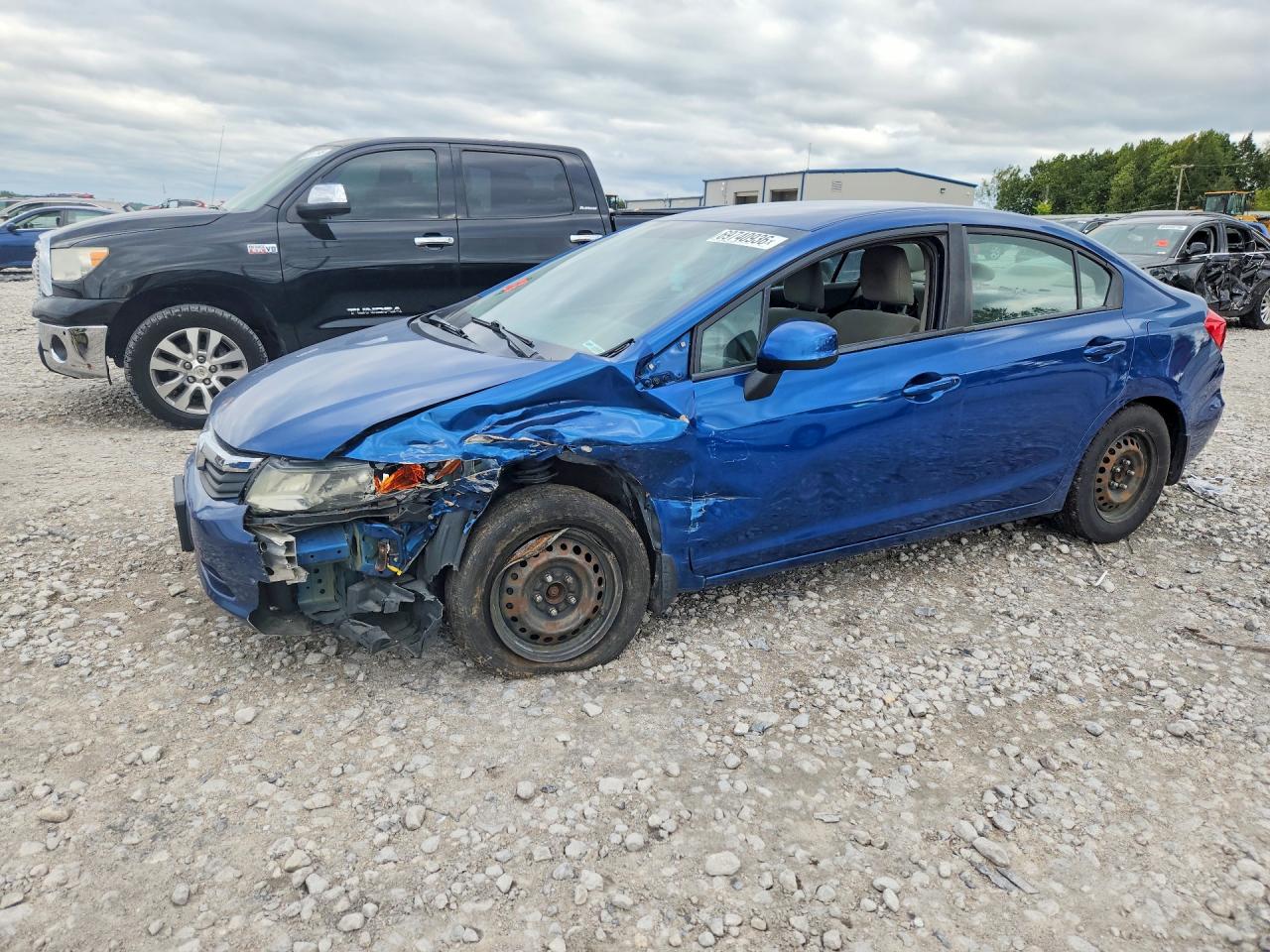 2012 HONDA CIVIC LX | 2HGFB2F5XCH548575 | UPCARS
