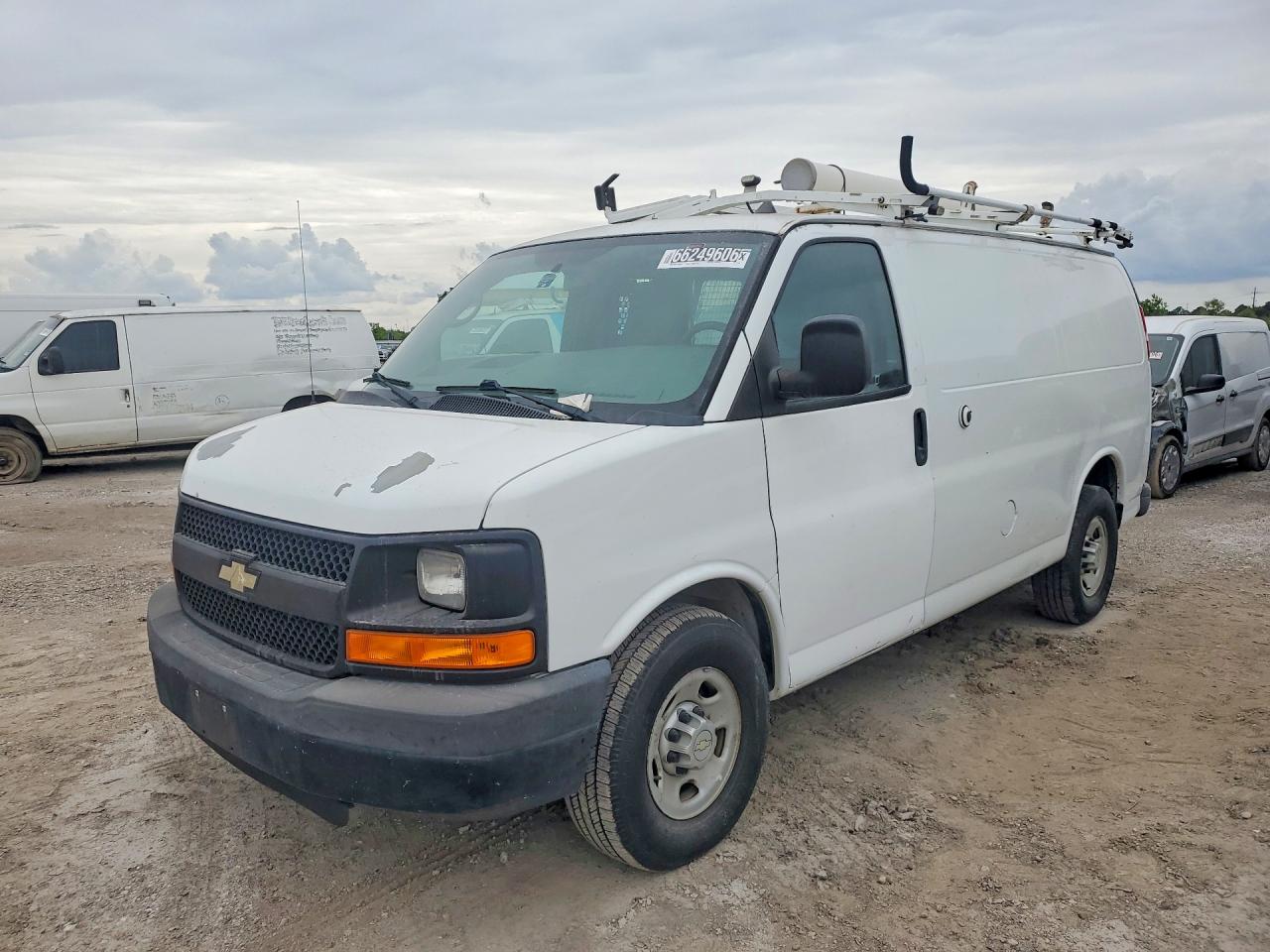 2013 CHEVROLET EXPRESS | 1GCWGFCAXD1903236 | UPCARS