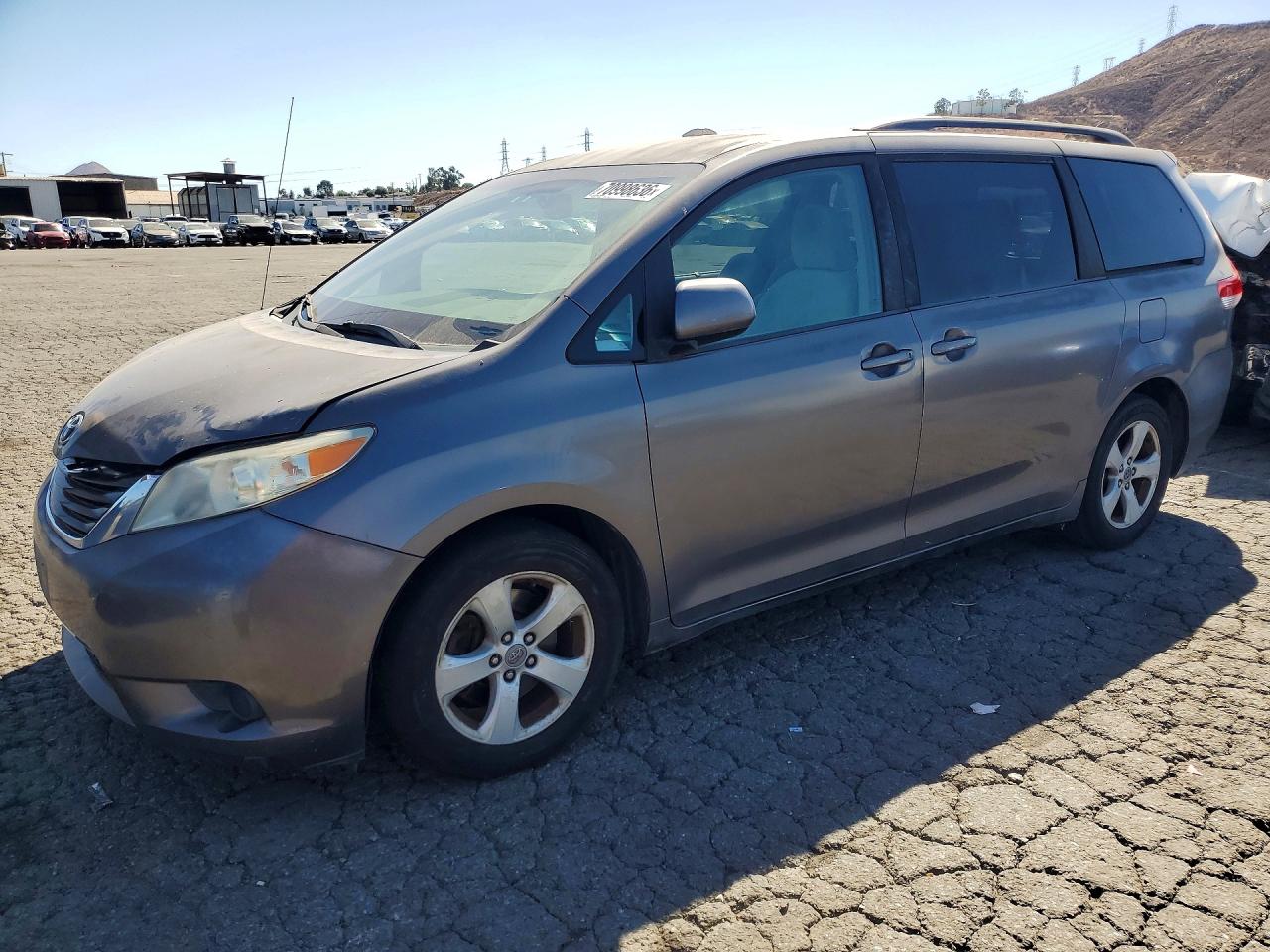 2012 TOYOTA SIENNA LE | 5TDKK3DC4CS193912 | UPCARS