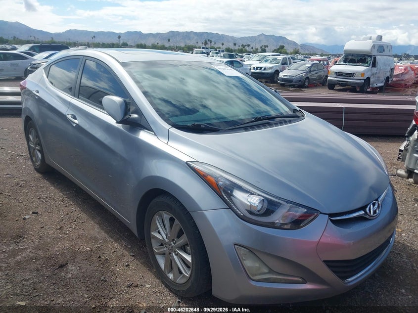 2015 HYUNDAI ELANTRA SE | 5NPDH4AE3FH553233 | UPCARS